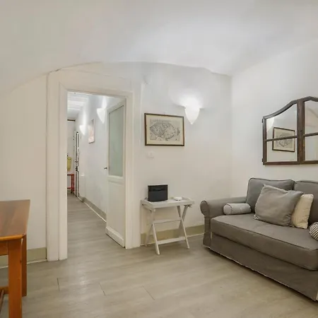 Pandolfini Courtyard Apartment Florence Exterior photo